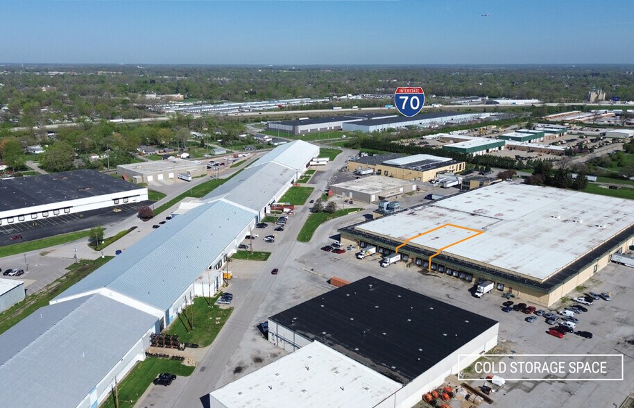 4001 W Minnesota St, Indianapolis, IN à louer - Photo de l’immeuble – Image 2 sur 7