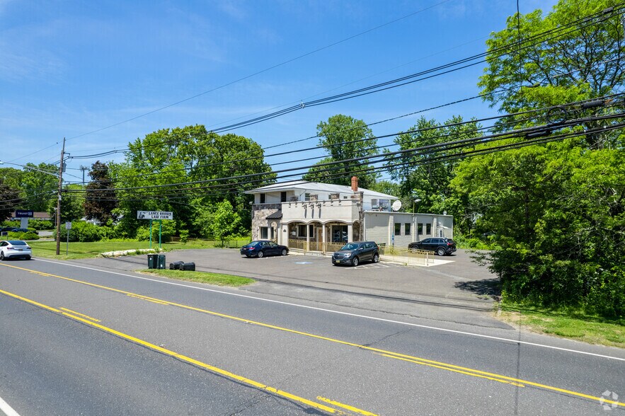 1898 Route 33, Hamilton, NJ à vendre - Photo de l’immeuble – Image 2 sur 26