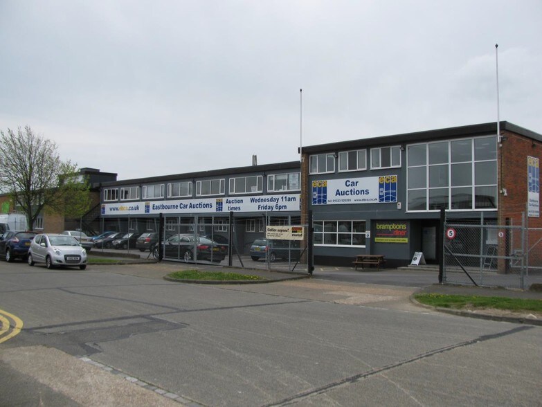 46 Brampton Rd, Eastbourne à louer - Photo de l’immeuble – Image 2 sur 2