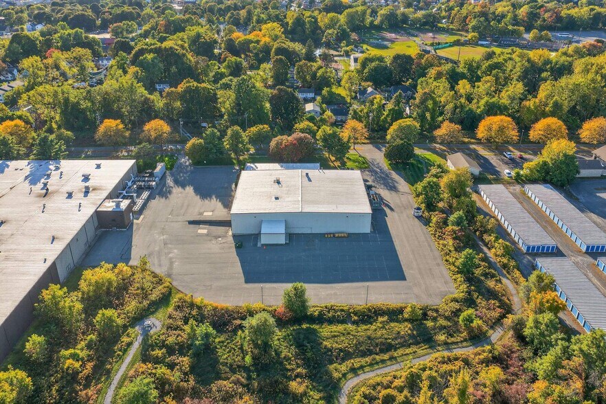 8 Glens Falls Tech Park, Glens Falls, NY à vendre - Photo de l’immeuble – Image 3 sur 16