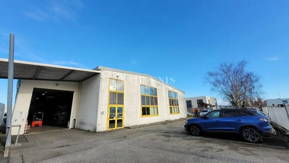 Local d’activités dans Saint-Aignan-Grandlieu à louer Photo de l’immeuble– Image 1 sur 7