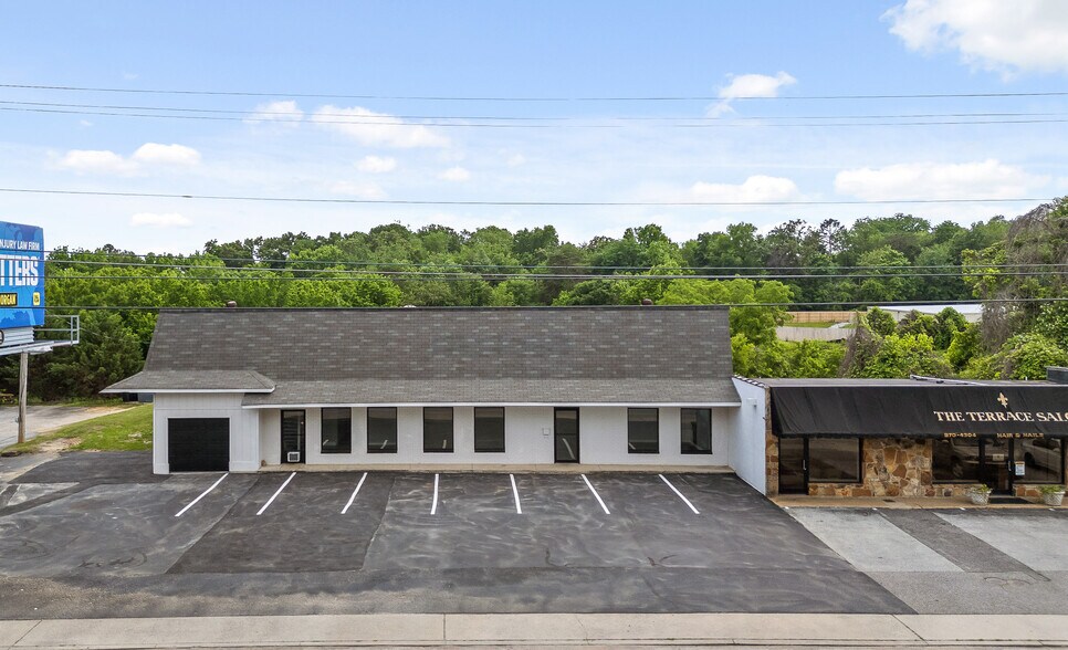734 Ashland Ter, Chattanooga, TN à vendre - Photo principale – Image 1 sur 32