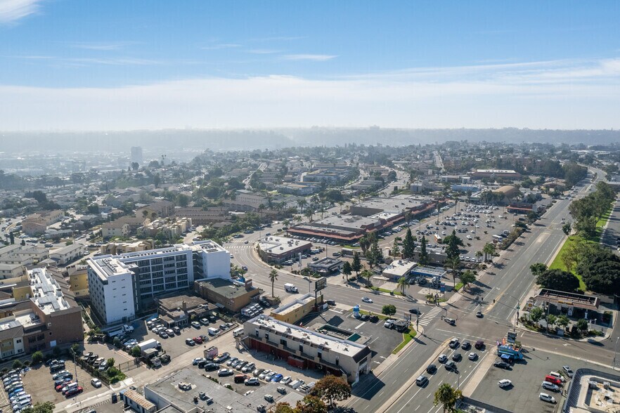 6959 Linda Vista Rd, San Diego, CA à louer - Aérien – Image 3 sur 25