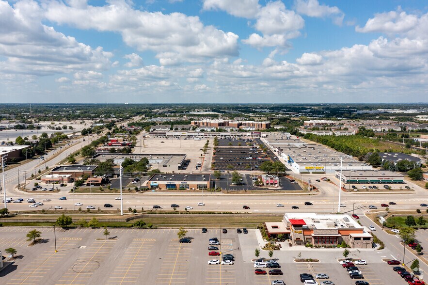 4412 E New York St, Aurora, IL à louer - Aérien – Image 3 sur 5
