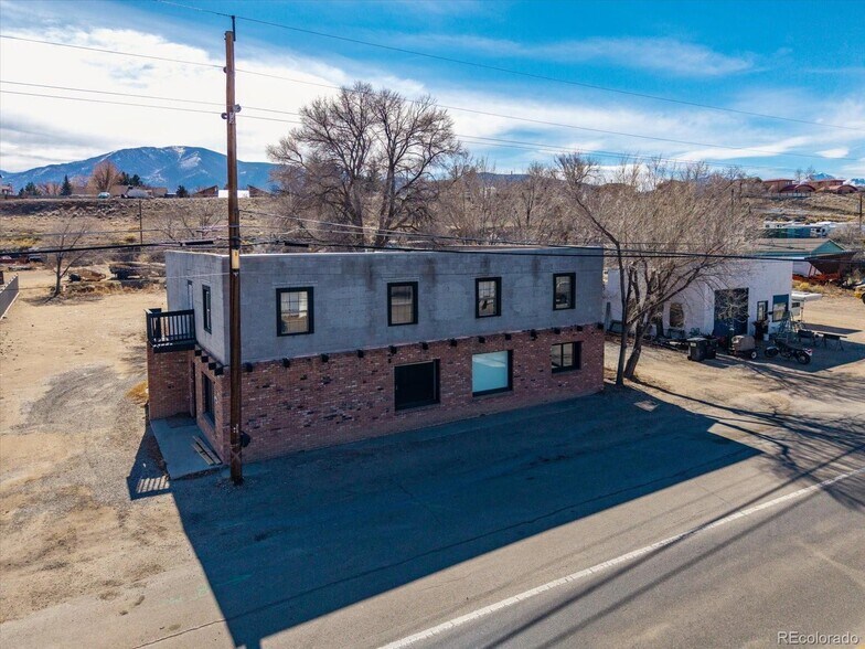 330 W Grand Ave, Salida, CO à vendre - Photo principale – Image 1 sur 3
