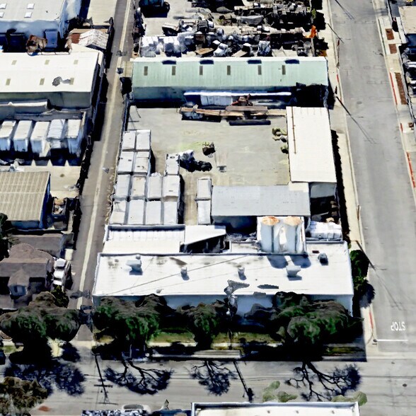 7602 Jackson St, Paramount, CA à vendre - Photo de l’immeuble – Image 3 sur 8