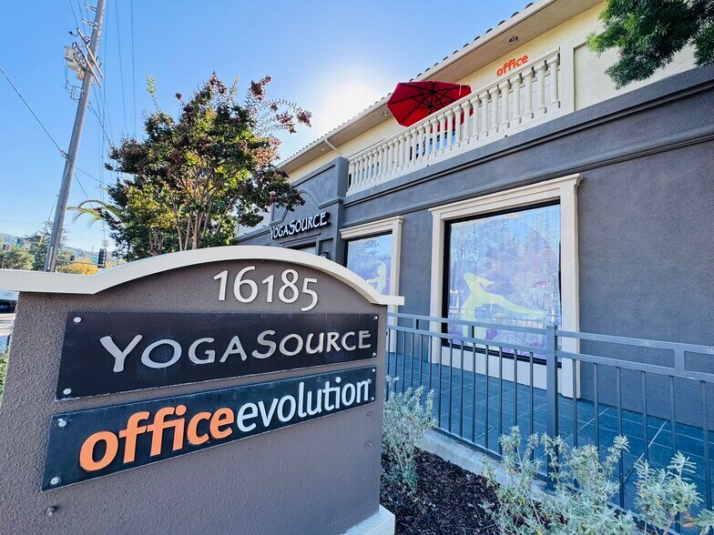 16185 Los Gatos Blvd, Los Gatos, CA à louer - Photo de l’immeuble – Image 3 sur 8
