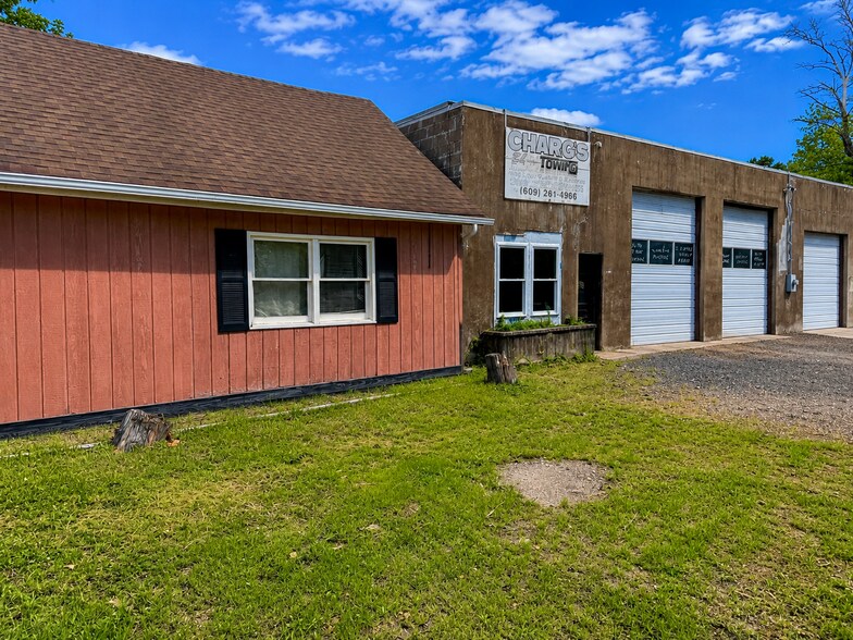 1 Joe Rd, Mount Holly, NJ à vendre - Photo de l’immeuble – Image 2 sur 6