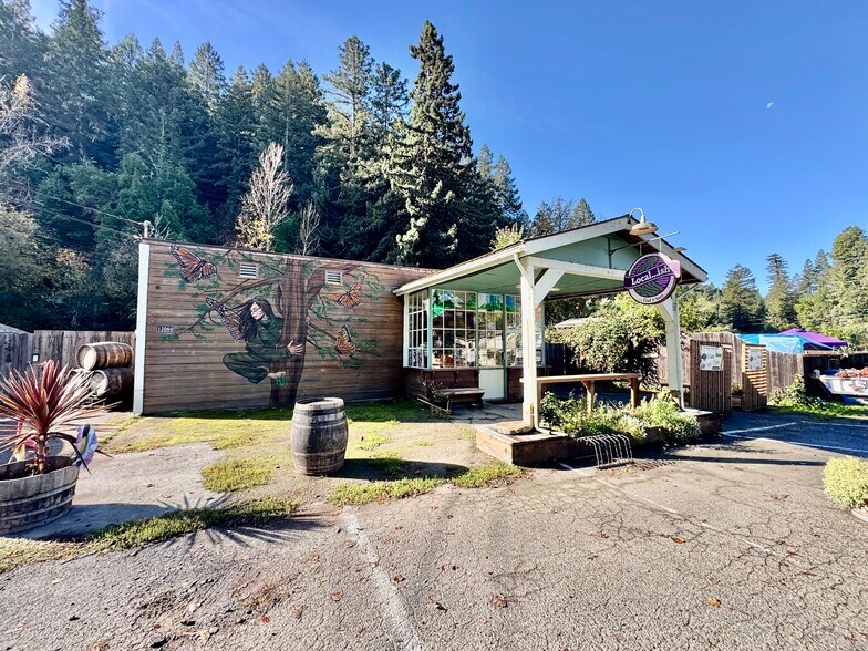 12060 Highway 116 Hwy, Guerneville, CA à vendre - Photo de l’immeuble – Image 3 sur 36