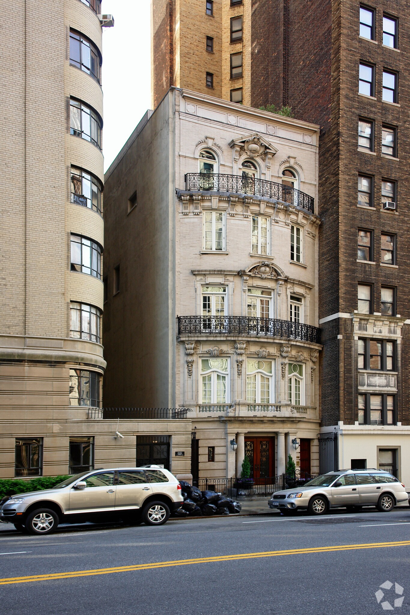 349 W 86th St, New York, NY à vendre Photo principale– Image 1 sur 4