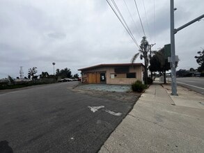 3860 E Main St, Ventura, CA à louer Photo intérieure– Image 1 sur 2