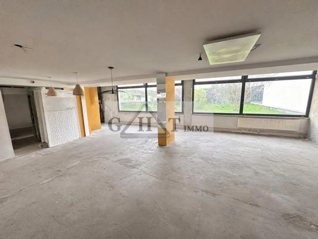 Local commercial dans Alfortville à louer Photo intérieure– Image 1 sur 8