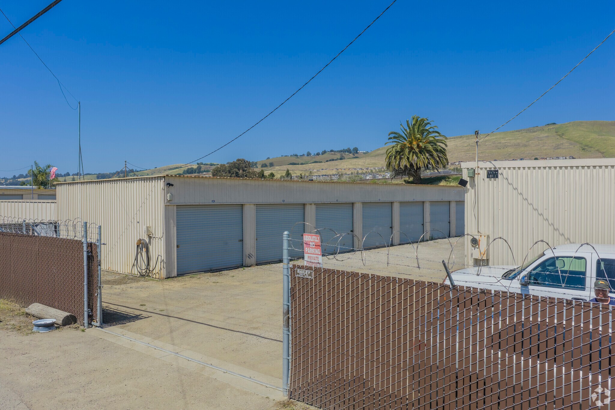 29480 Pacific St, Hayward, CA à vendre Photo de l’immeuble– Image 1 sur 11