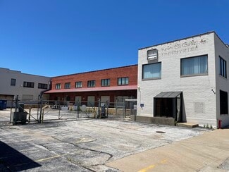 Plus de détails pour 423 N Campbell Ave, Springfield, MO - Industriel/Logistique à vendre