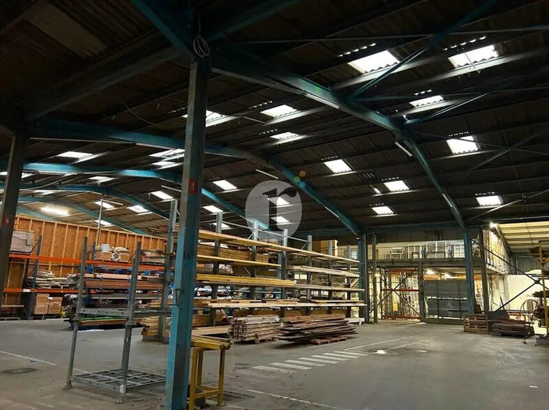 Local d’activités dans Orchies à louer - Photo intérieure – Image 2 sur 4