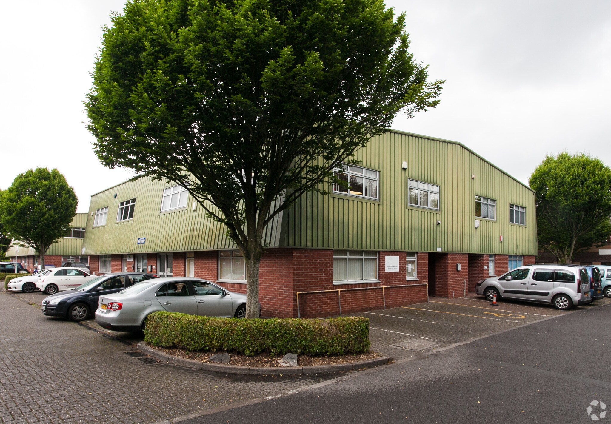 Bumpers Way, Chippenham à vendre Photo de l’immeuble– Image 1 sur 3