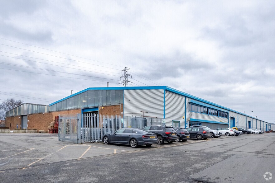 Shaw St, West Bromwich à louer - Photo principale – Image 1 sur 2