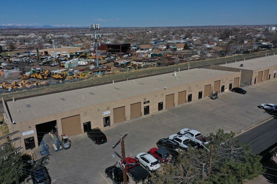 6025 E 76th Ave, Commerce City, CO à vendre - Photo principale – Image 1 sur 15