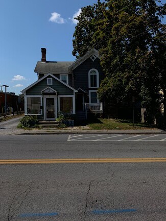 Plus de détails pour 9 N Chestnut St, New Paltz, NY - Local commercial à vendre