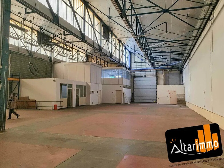 Local d’activités dans Chartres à louer - Photo intérieure – Image 2 sur 5