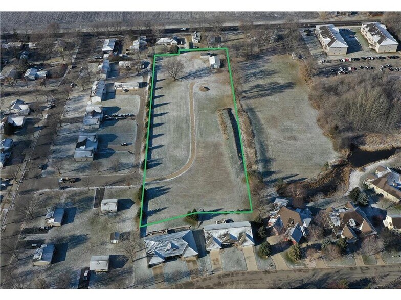 611 18th St SW, Willmar, MN à vendre - Photo de l’immeuble – Image 2 sur 5