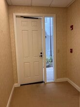 11450 SE Dixie Hwy, Hobe Sound, FL à louer Photo intérieure– Image 2 sur 5