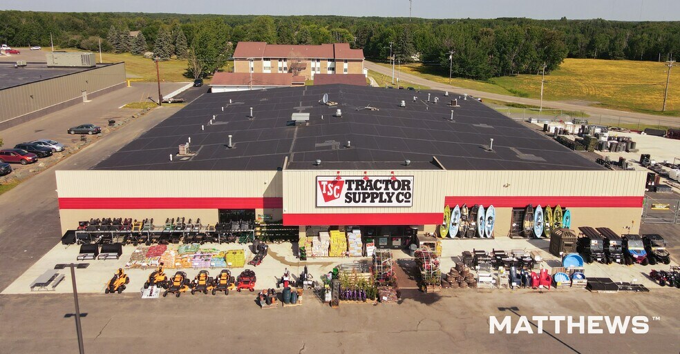 1602 Highway 71, International Falls, MN à vendre - Photo de l’immeuble – Image 1 sur 5
