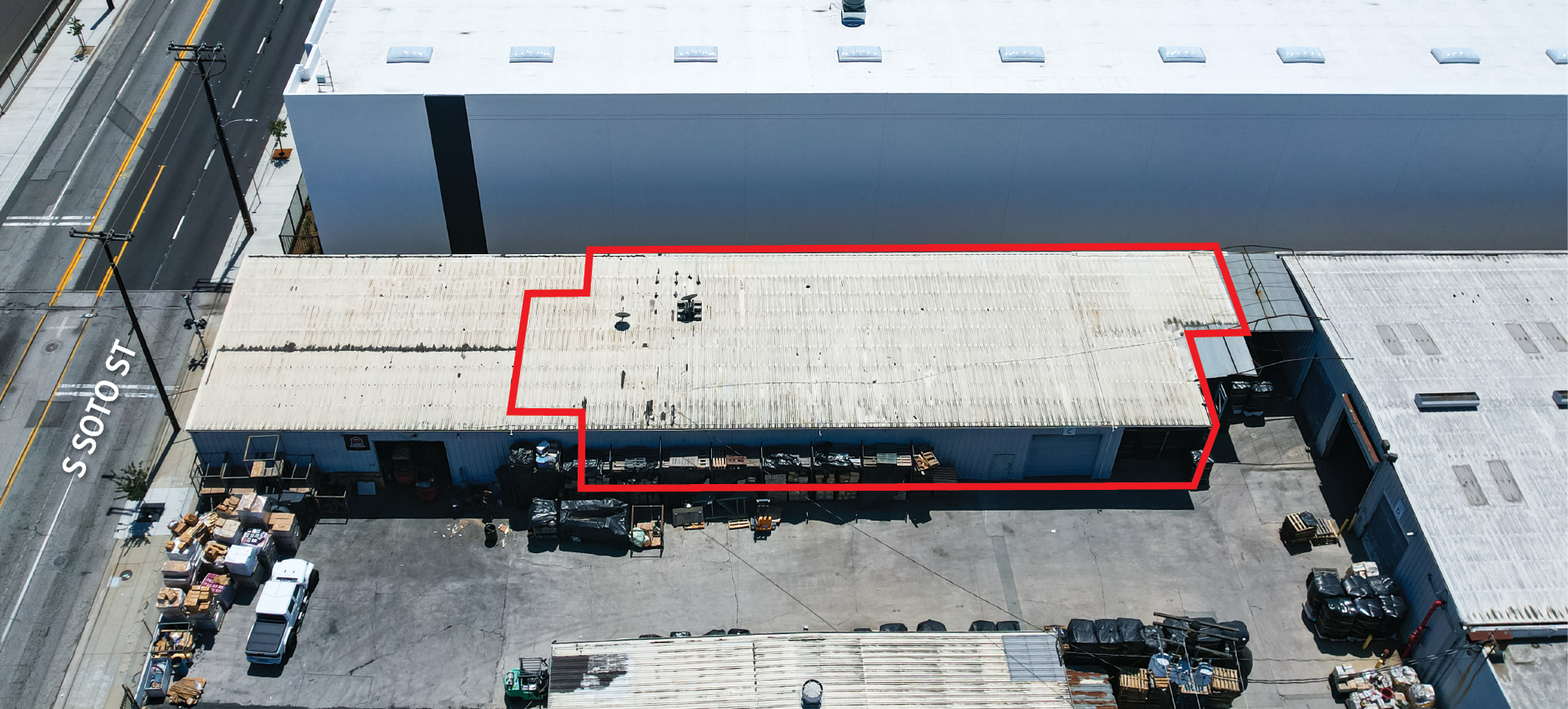 4601 S Soto St, Vernon, CA à louer Photo principale– Image 1 sur 6