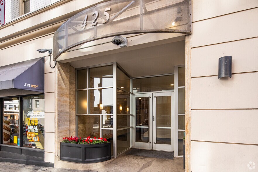 425 Bush St, San Francisco, CA à louer - Photo de l’immeuble – Image 2 sur 4