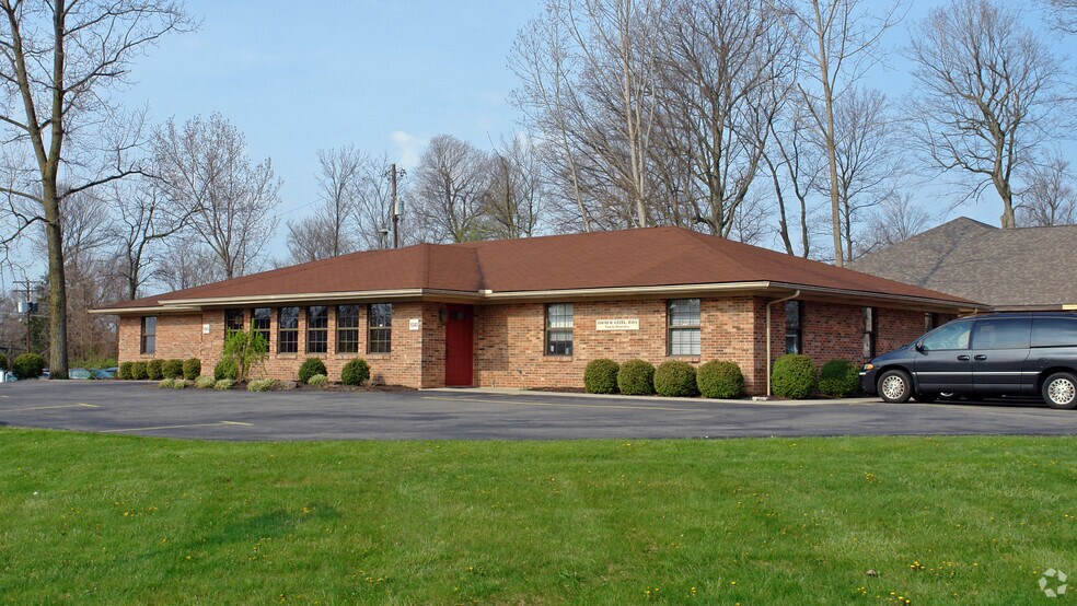 1543-1545 Marsetta Dr, Beavercreek, OH à vendre - Photo principale – Image 1 sur 15
