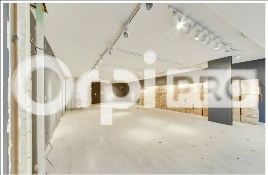 Local commercial dans SAINT-PIERRE-D'OLERON à vendre - Photo intérieure – Image 1 sur 5