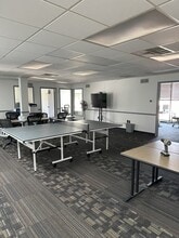 7031 Corporate Way, Dayton, OH à louer Photo intérieure– Image 1 sur 6