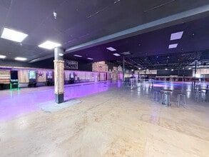 1305 SW Loop 410, San Antonio, TX à louer Photo intérieure– Image 2 sur 13