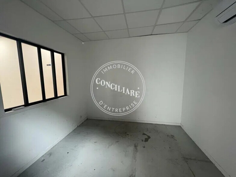 Industriel/Logistique dans Toulouse à louer - Photo de l’immeuble – Image 3 sur 5