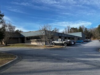 Plus de détails pour 575-605 Sweeten Creek Industrial Park, Asheville, NC - Local d’activités à vendre