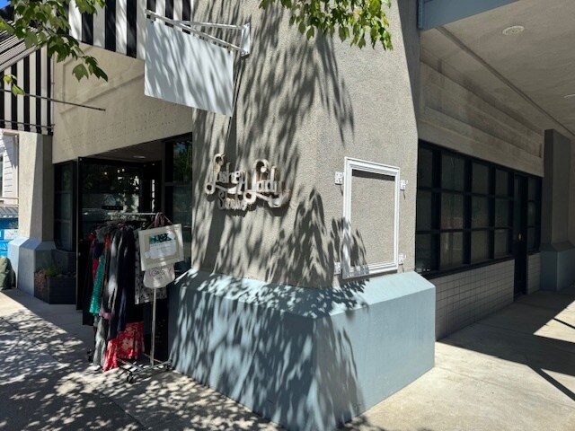 130 S Main St, Sebastopol, CA à louer - Photo de l’immeuble – Image 3 sur 12