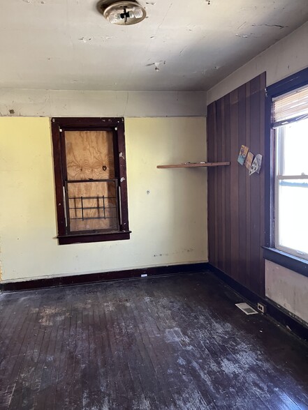 6190 Central Ave, Capitol Heights, MD à vendre - Photo de l’immeuble – Image 3 sur 4