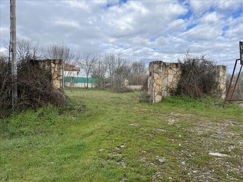 Camino de Umbrias Urb Prado Concejo, 14, Navaluenga, Ávila à vendre - Photo principale – Image 3 sur 31