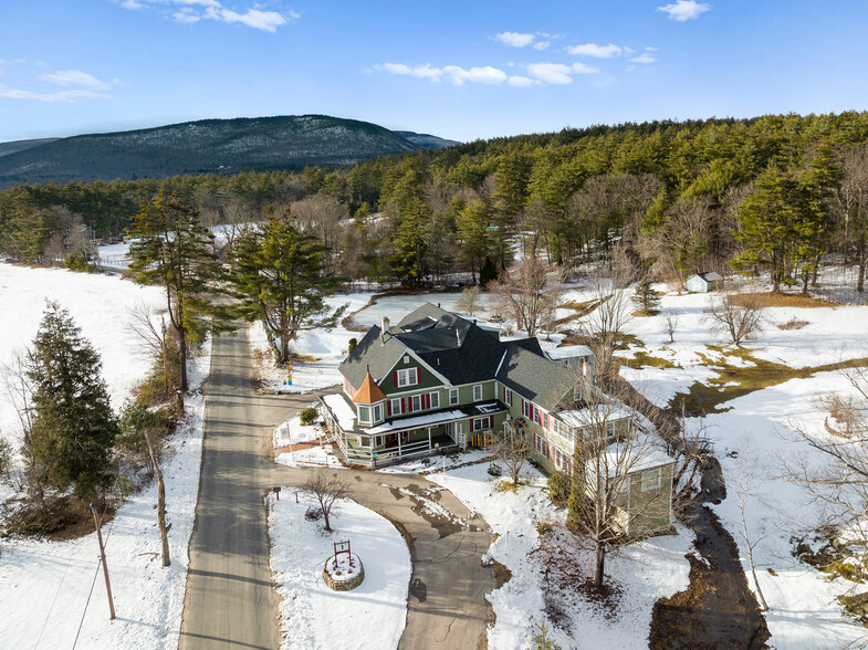 67 Pleasant View Rd, Bradford, NH à vendre - Photo de l’immeuble – Image 2 sur 49