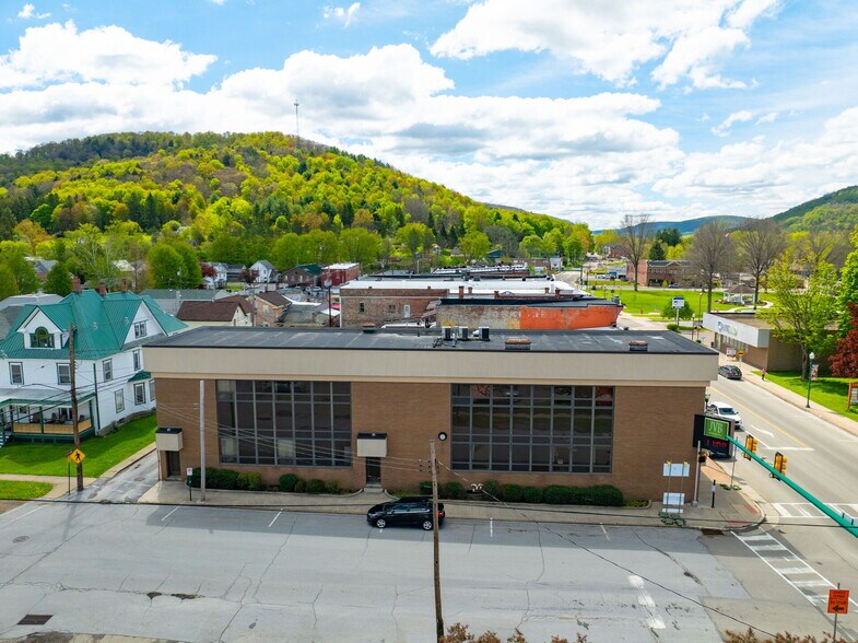 64 N Main St, Port Allegany, PA à louer - Photo de l’immeuble – Image 2 sur 2