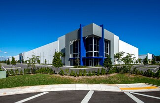 Plus de détails pour 21500 NW 47th Ave, Miami Gardens, FL - Industriel/Logistique à louer