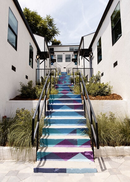 1236 W Sunset Blvd, Los Angeles, CA à vendre - Photo de l’immeuble – Image 1 sur 20