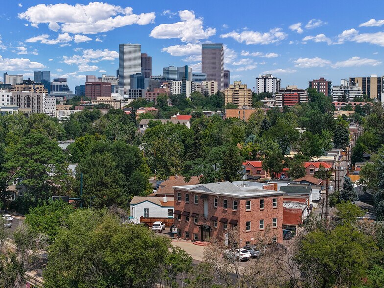 609 E Speer Blvd, Denver, CO à vendre - Photo de l’immeuble – Image 3 sur 8