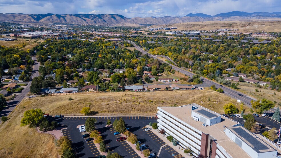 12700 W Colfax Ave, Lakewood, CO à vendre - Photo de l’immeuble – Image 2 sur 6