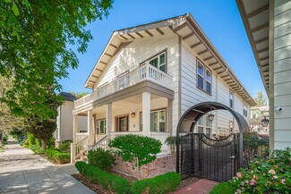 Plus de détails pour 1317-1321 G St, Sacramento, CA - Logement à vendre