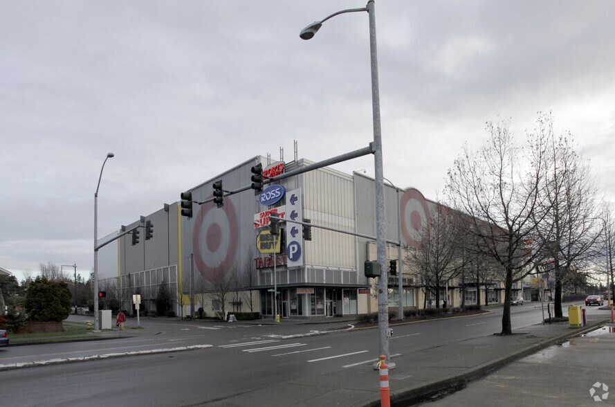 300-500 NE Northgate Way, Seattle, WA à louer - Photo de l’immeuble – Image 2 sur 4
