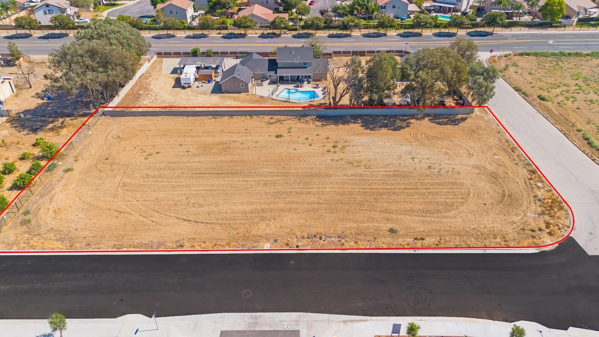 Bradshaw Cir, Moreno Valley, CA à vendre Aérien– Image 1 sur 15