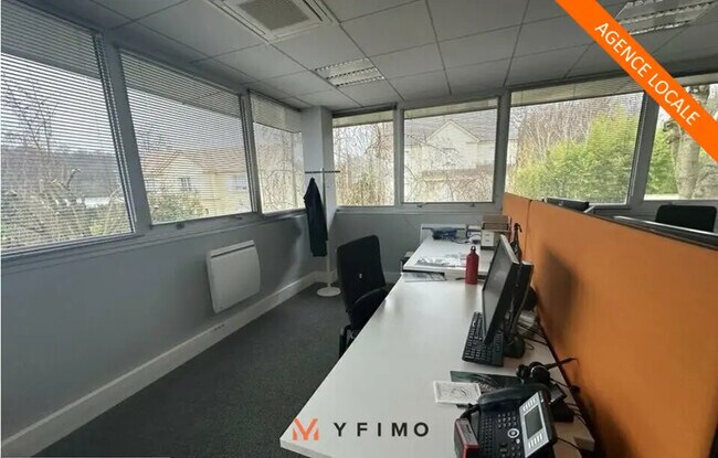 Plus de détails pour Bureau à louer