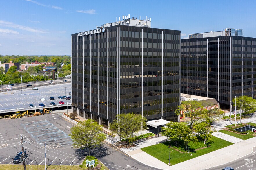 401 Hackensack Ave, Hackensack, NJ à louer - Photo de l’immeuble – Image 2 sur 13