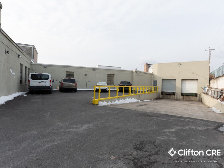 1409-1415 Chestnut Ave portefeuille de 2 biens à vendre sur LoopNet.fr - Photo de l’immeuble – Image 3 sur 21